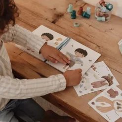 Little Dutch Aankleed- en stickerboek - Forest Friends