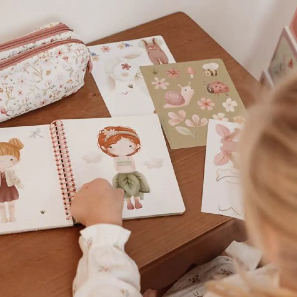 Little Dutch Aankleed- en stickerboek - Fairy Garden
