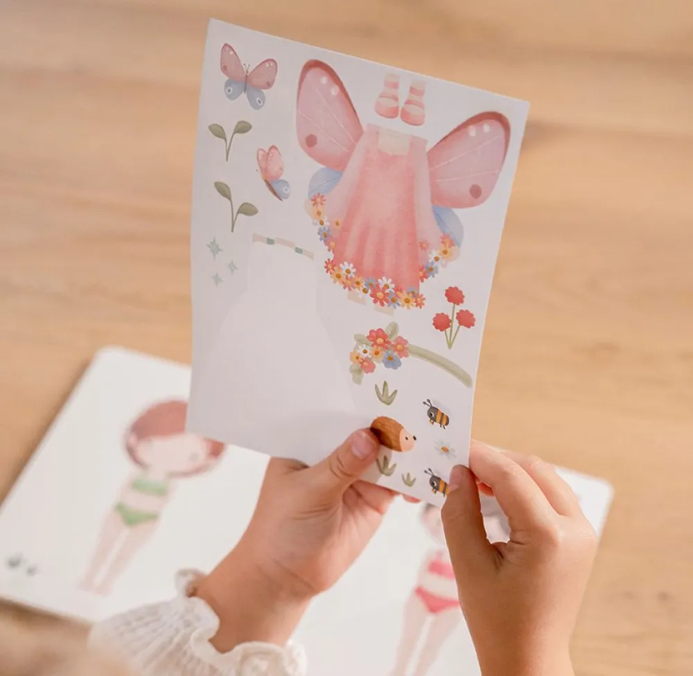 Little Dutch Aankleed- en stickerboek Rosa & Friends