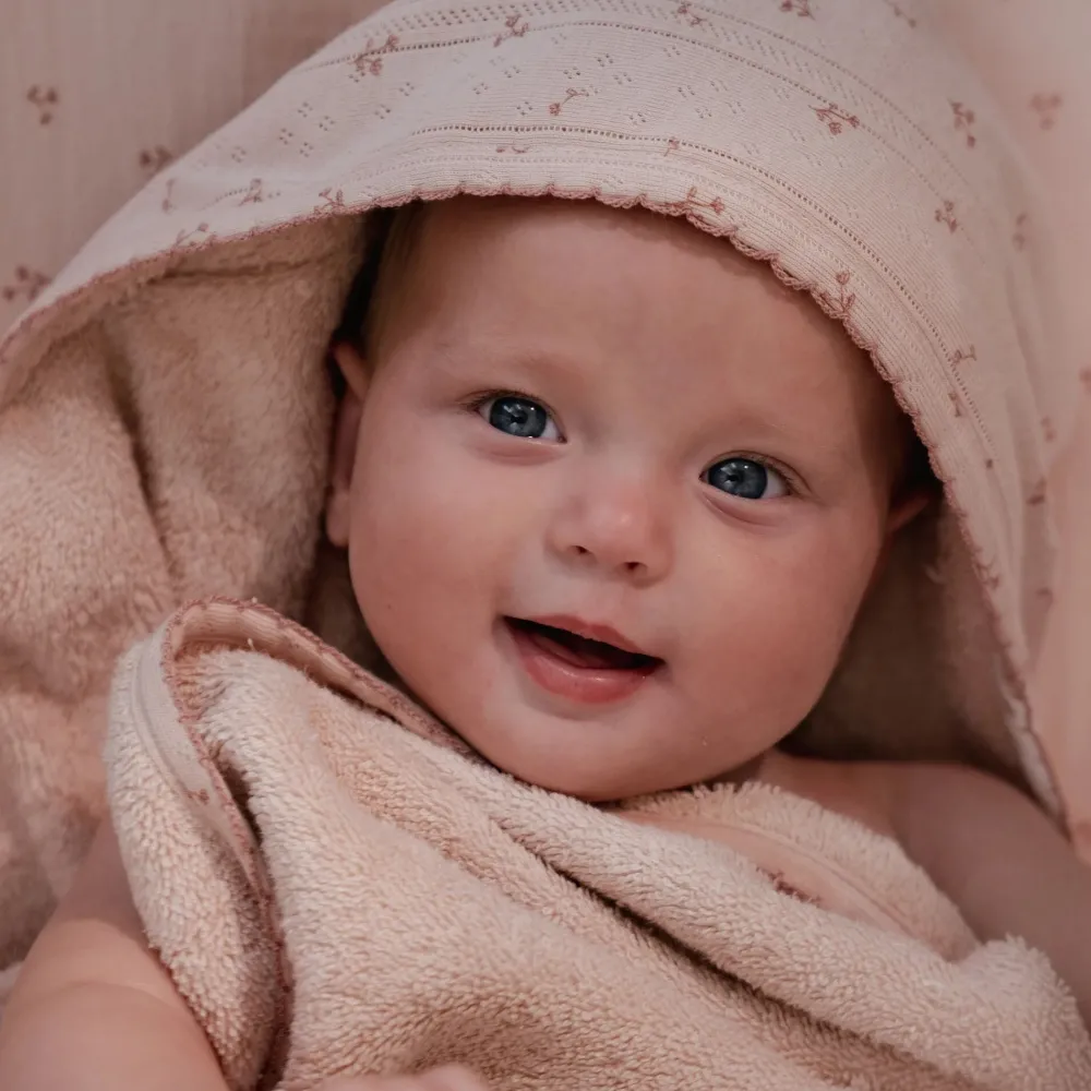 Little Dutch Badcape - Roze - 100 x 100 - Essentials