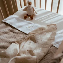 Little Dutch Gebreid ledikantdeken – Beige – Essentials