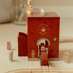Little Dutch Houten brandweerkazerne – Rood – Essentials
