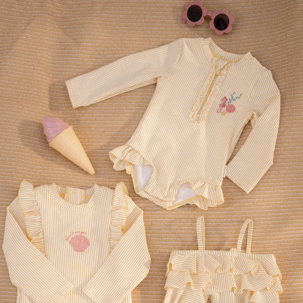 Little Dutch Kinderzonnebril Bloem Roze