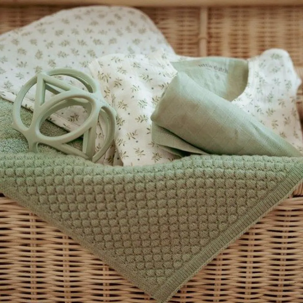 Little Dutch Ledikantdeken - Groen - Essentials