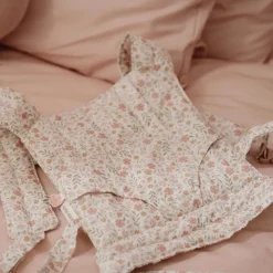 Little Dutch Poppendraagzak – Meerkleurig – Essentials – Soft Flowers