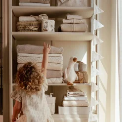 Little Dutch Slinger met vlaggetjes - Beige - Newborn Naturals - Little Goose