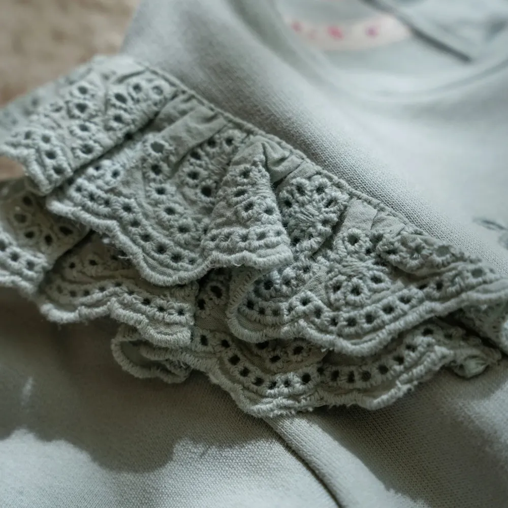 Little Dutch Sweater - Ruches - Groen - Fairy Garden