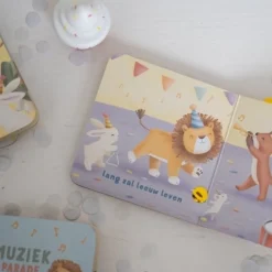 Little Dutch Uitdeelboekjes - Hoera! Het is feest & Muziekparade - NL